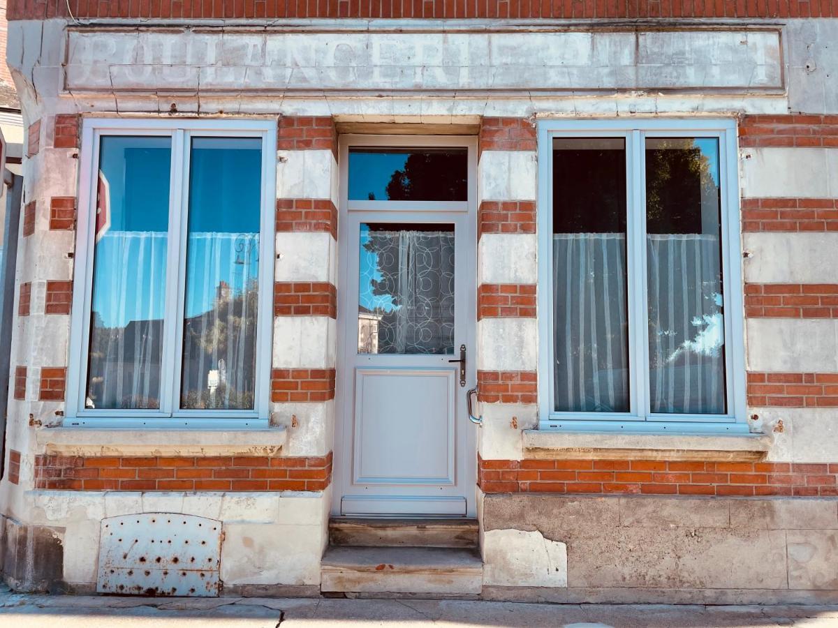 Superbe Appartement A La Croisee Des 4 Chateaux Lignières-de-Touraine Exterior photo